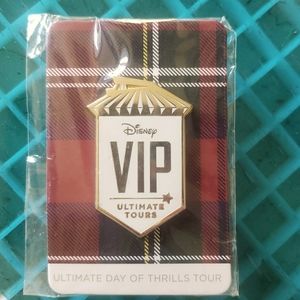 Disney VIP Ultimate tours pin